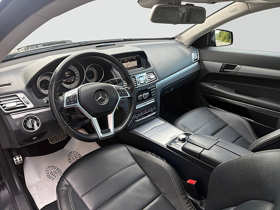 Mercedes-Benz E220 19 of 27