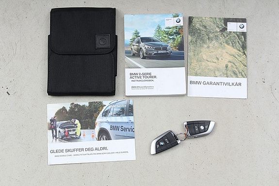 BMW 218i 30 of 30
