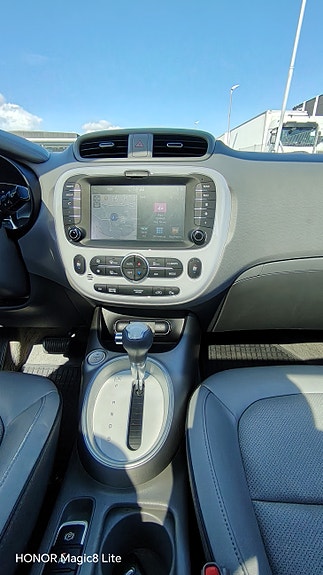 Kia Soul 11 of 24