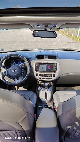 Kia Soul 14 of 24