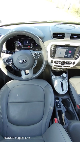 Kia Soul 13 of 24