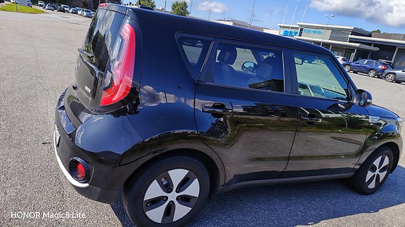 Kia Soul 7 of 24