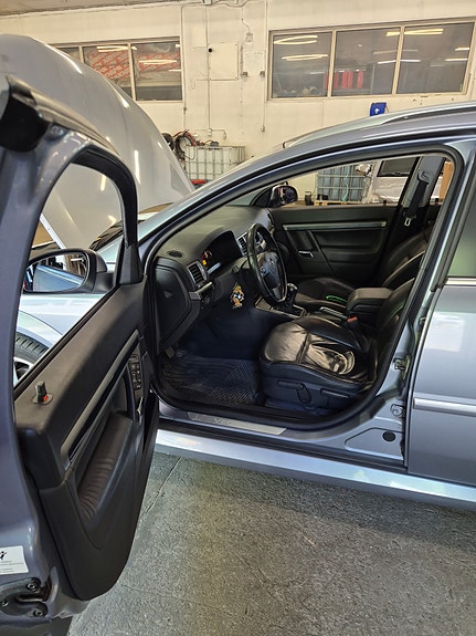 Opel Vectra 14 of 18