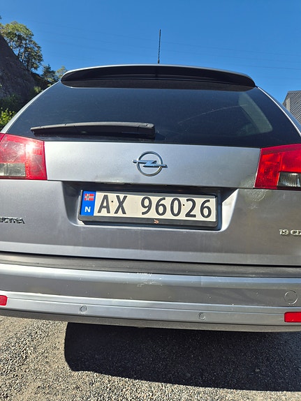 Opel Vectra 10 of 18