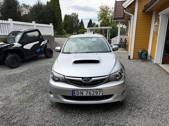 Subaru Impreza 5 of 8