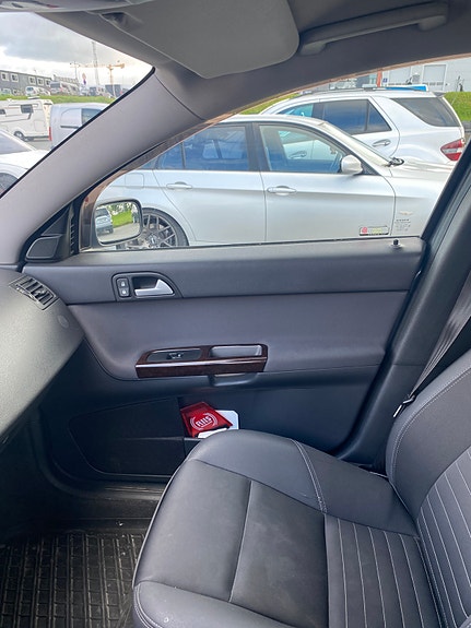 Volvo V50 9 of 21