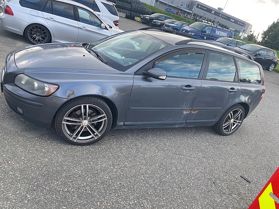 Volvo V50 15 of 21
