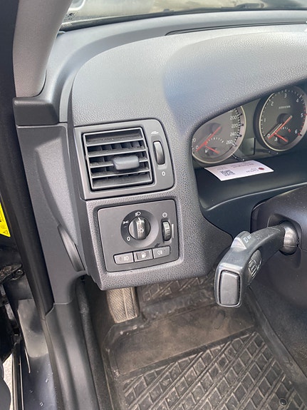 Volvo V50 6 of 21