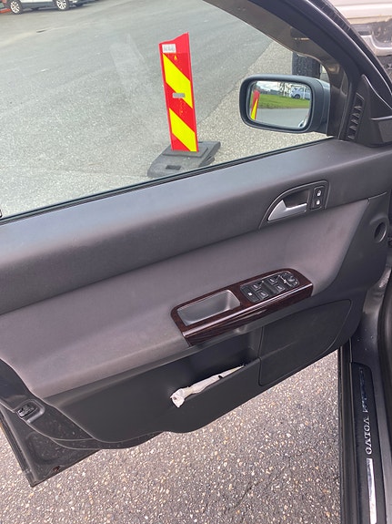 Volvo V50 5 of 21