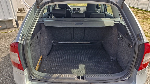Skoda Octavia 11 of 16