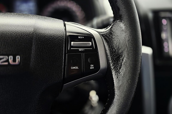 Isuzu D-max 25 of 30