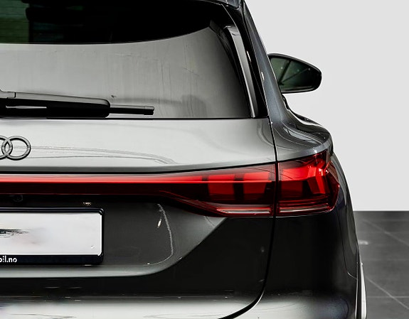 Audi SQ6 e-tron 8 of 30
