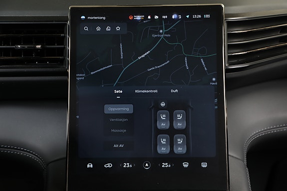 NIO ES8 20 of 30