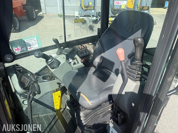 Bobcat E27Z minigraver 21 of 30