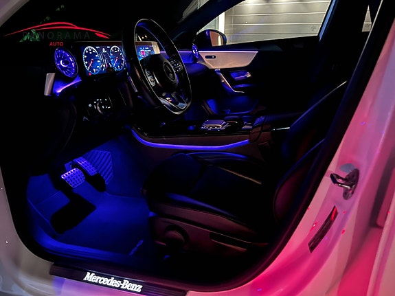 Mercedes-Benz A200 13 of 20