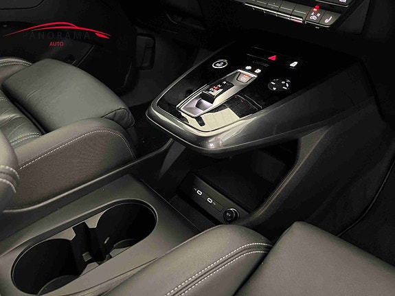 Audi Q4 e-tron 15 of 25