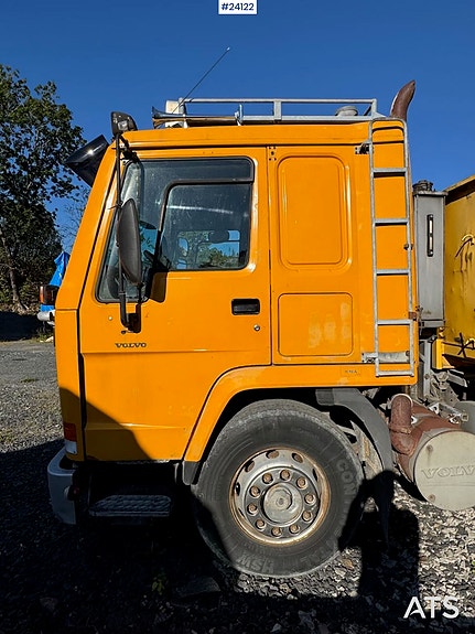 Volvo FL10 Tippbil - Bakmontert Palfinger Kran 6 of 30