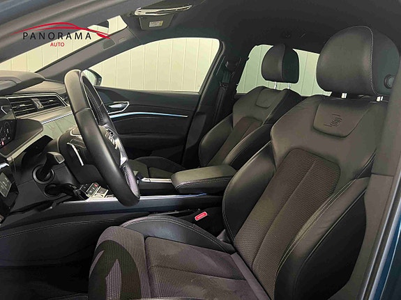 Audi e-tron 9 of 30