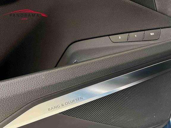 Audi e-tron 10 of 30