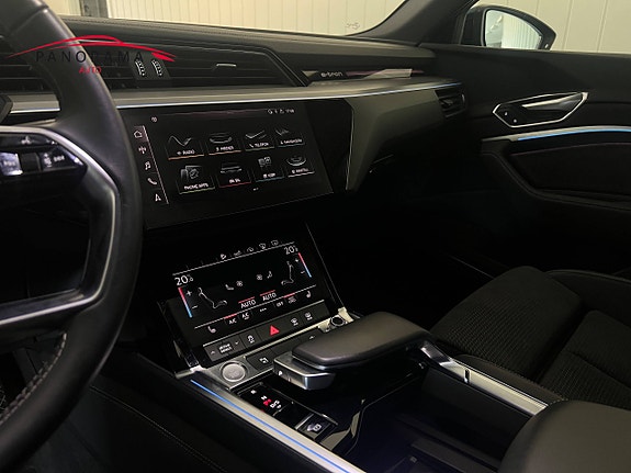 Audi e-tron 16 of 30