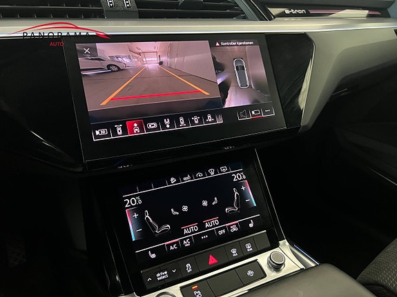 Audi e-tron 15 of 30
