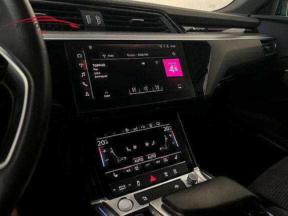 Audi e-tron 17 of 30