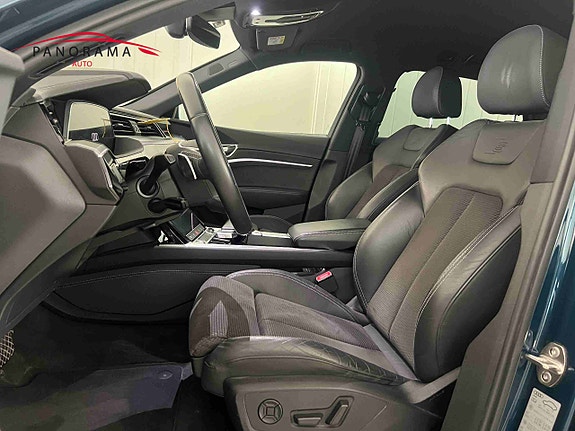 Audi e-tron 8 of 30