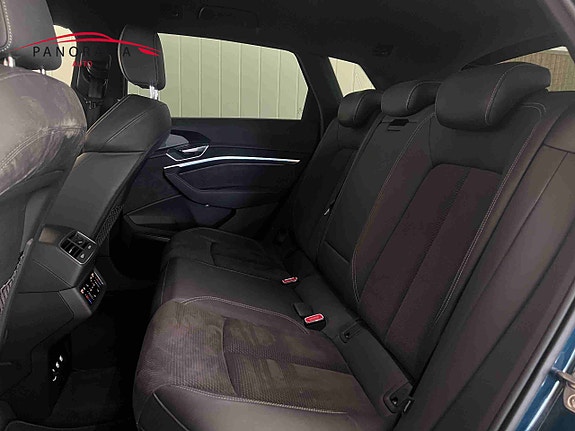 Audi e-tron 25 of 30
