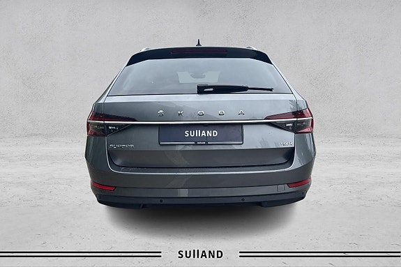 Skoda Superb - bilde 4