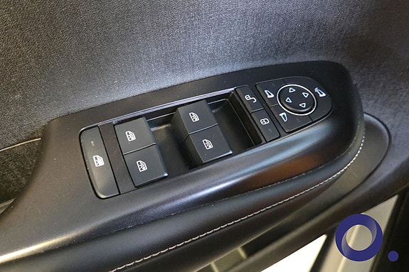 BYD Dolphin 26 of 28