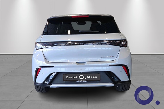 BYD Dolphin 4 of 28