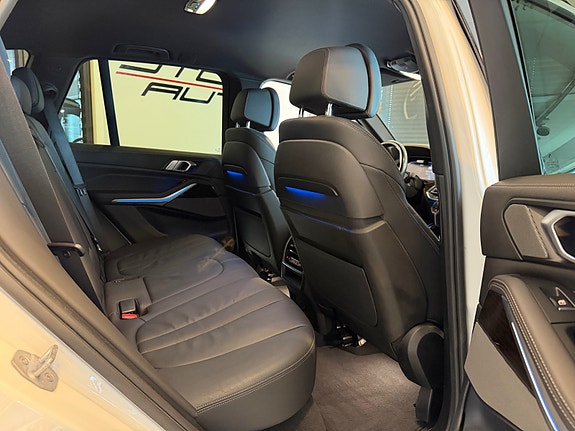BMW X5 10 of 16