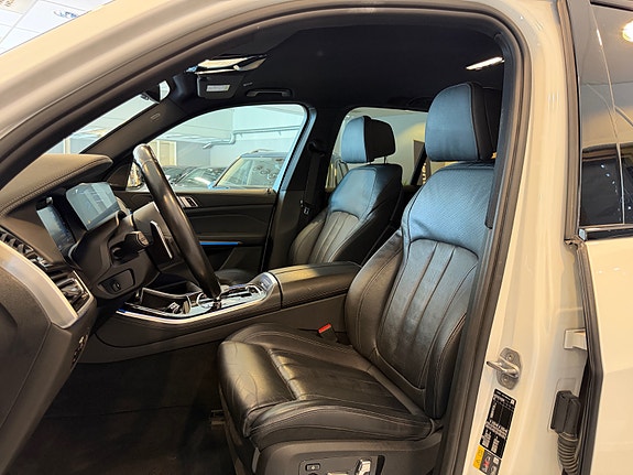 BMW X5 7 of 16