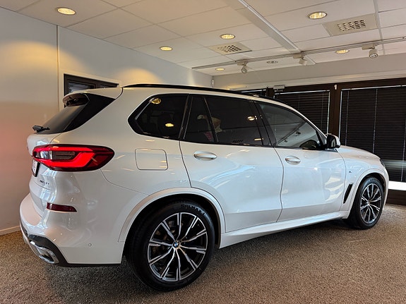 BMW X5 5 of 16