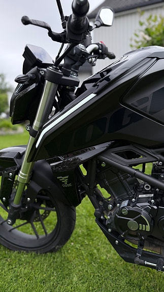 VOGE 125 R 6 of 18