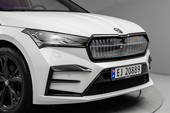 Skoda Enyaq Coupe RS 10 of 30