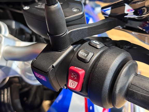 BMW F 850 GS med koffertsett 7 of 9