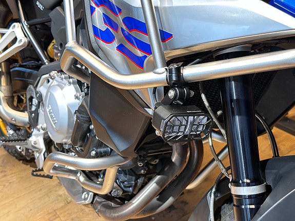 BMW F 850 GS med koffertsett 9 of 9