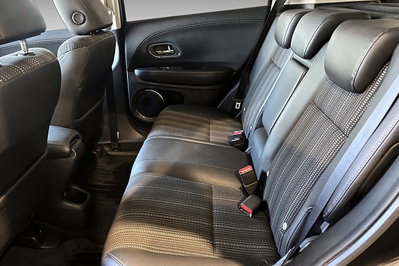 Honda HR-V 17 of 17
