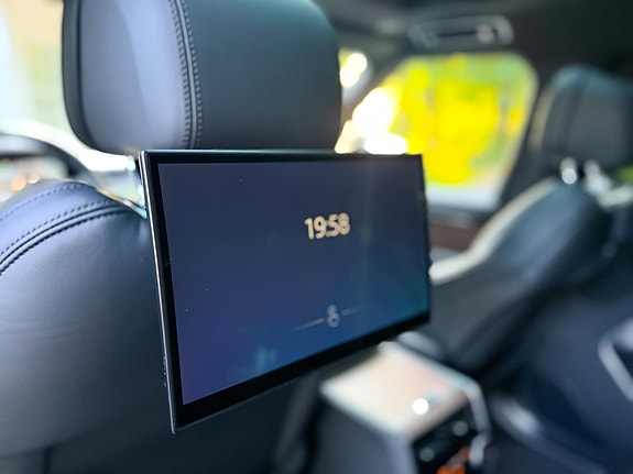 Land Rover Range Rover 17 of 25