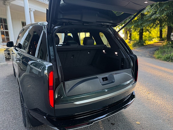 Land Rover Range Rover 9 of 25