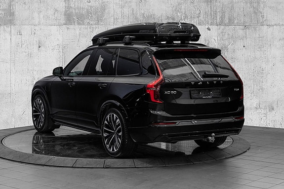 Volvo XC90 6 of 30
