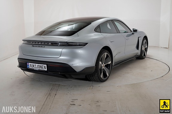 Porsche Taycan 4 of 30