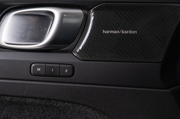 Volvo XC40 22 of 30