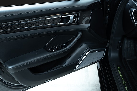 Porsche Panamera 17 of 26