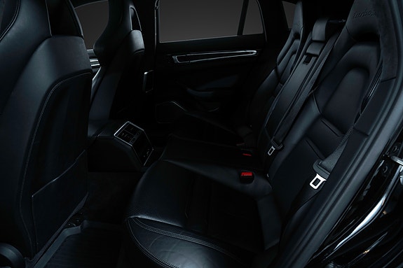 Porsche Panamera 14 of 26