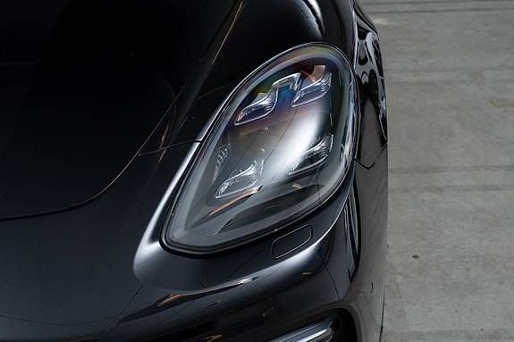 Porsche Panamera 9 of 26
