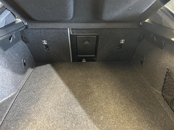 Polestar 2 10 of 10