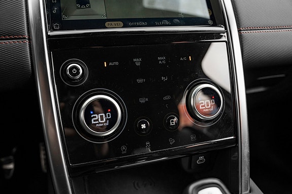 Land Rover Discovery Sport 26 of 30