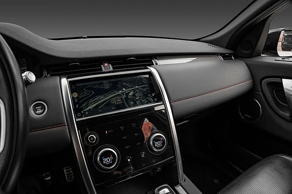 Land Rover Discovery Sport 22 of 30